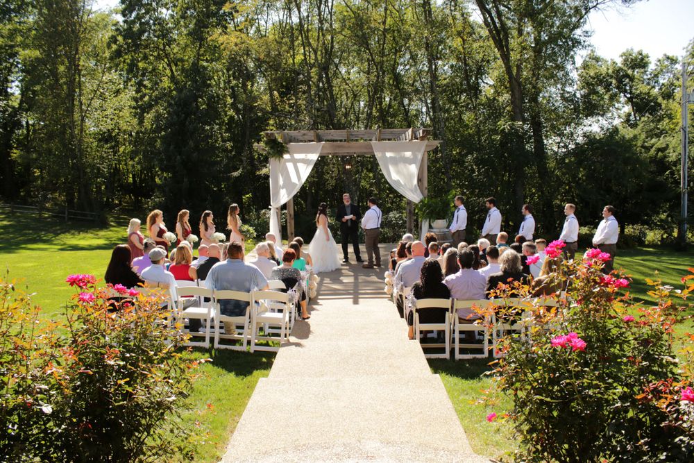 outdoor wedding ceremony photos pittsburgh wedding
