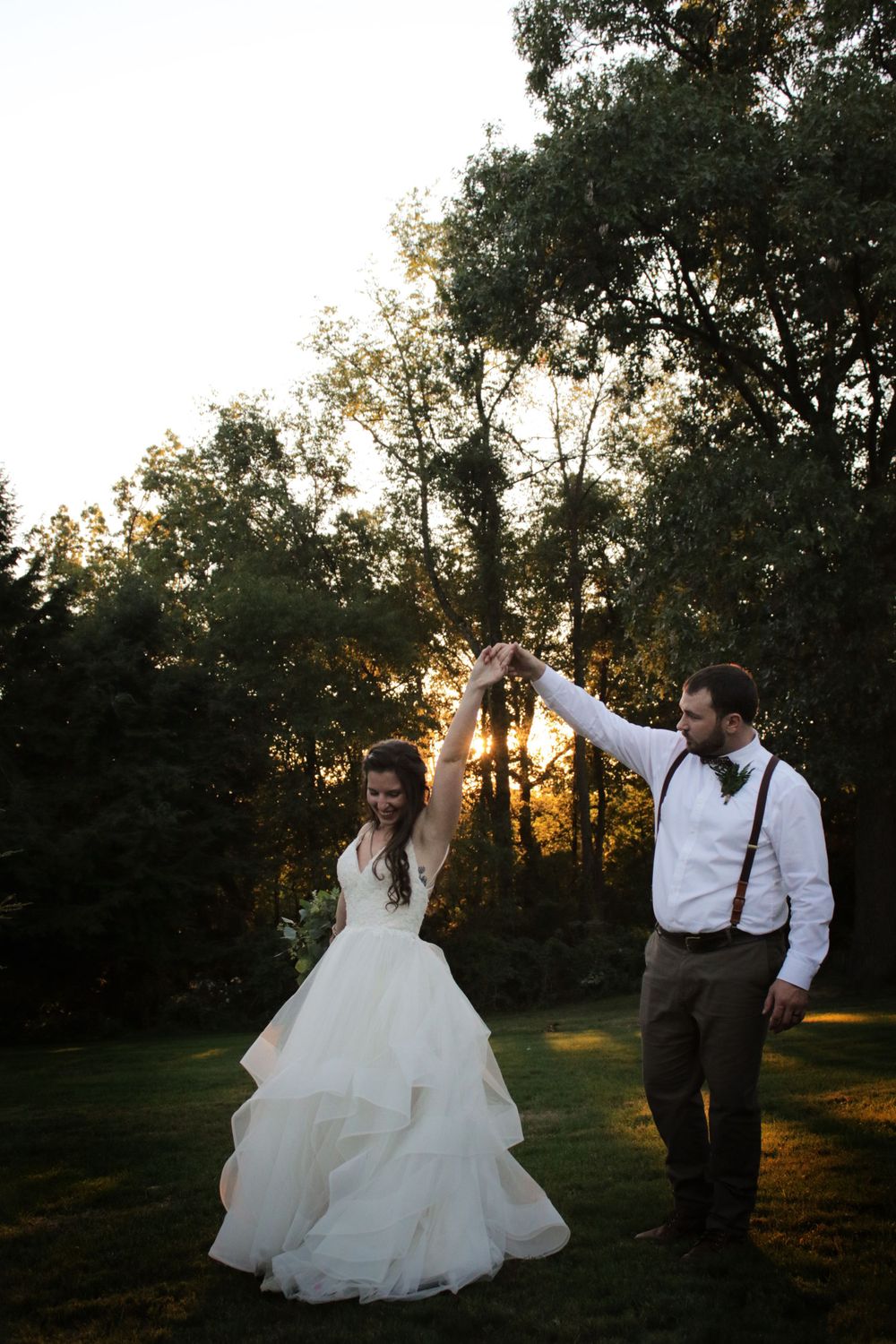 golden hour photo wedding couple