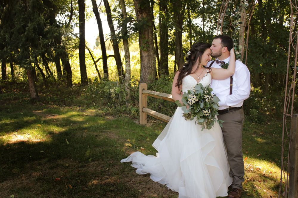 full length wedding photo outdoor natural