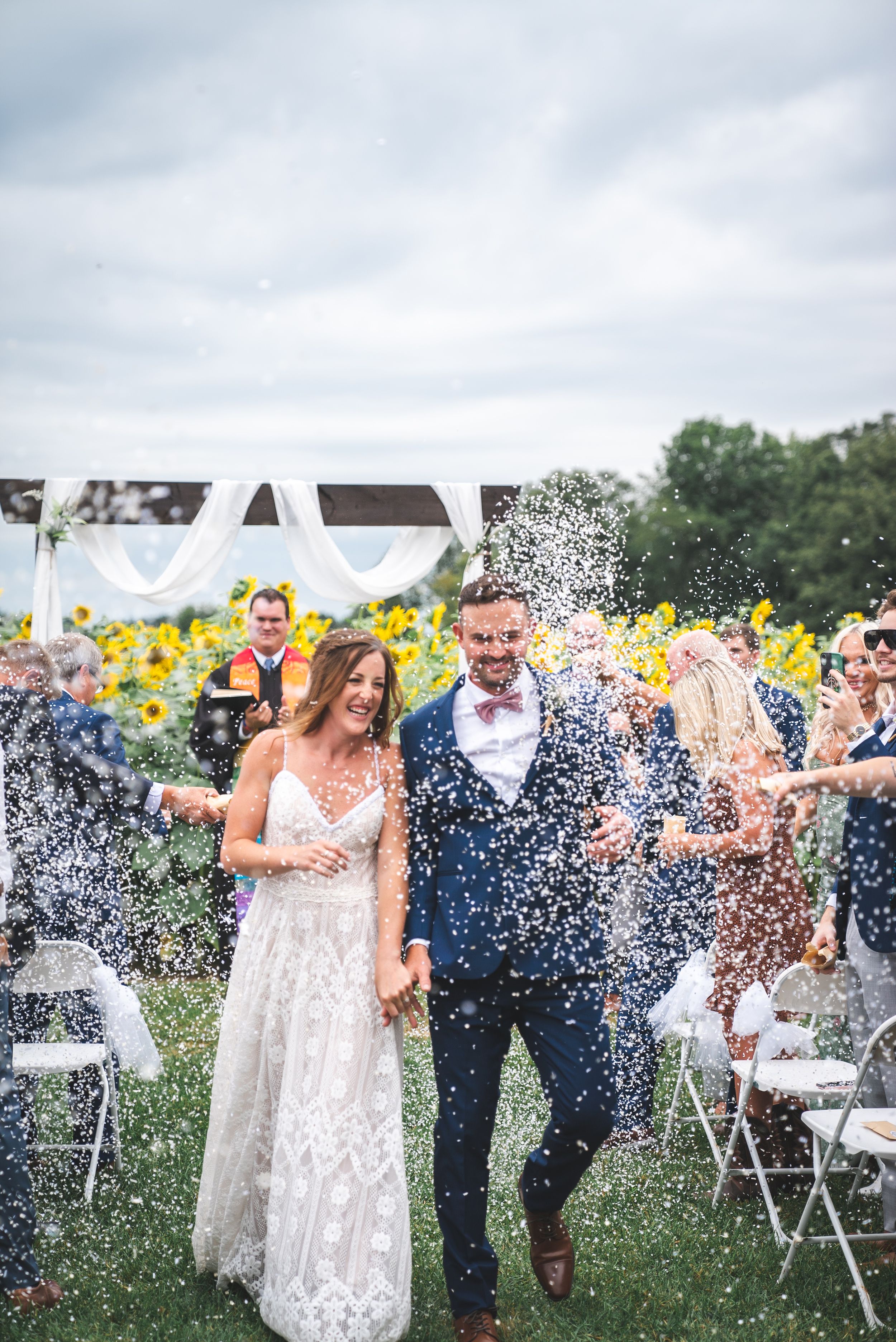 Tips for West Michigan Brides. West Michigan Brides. Photography Recommendations West Michigan..