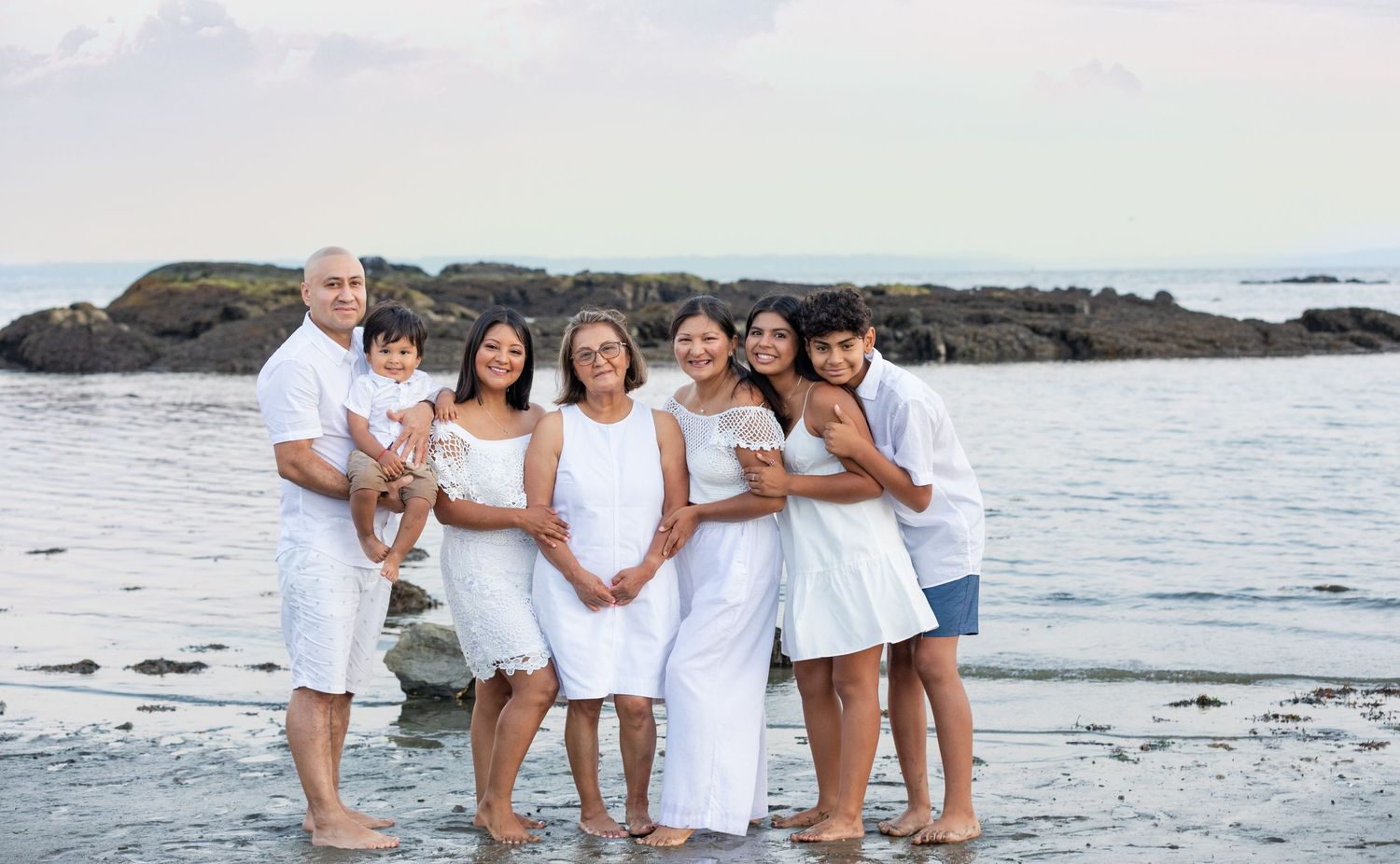 Family Photography on the Beach in Rye, NY - Dawn Talia Photography
