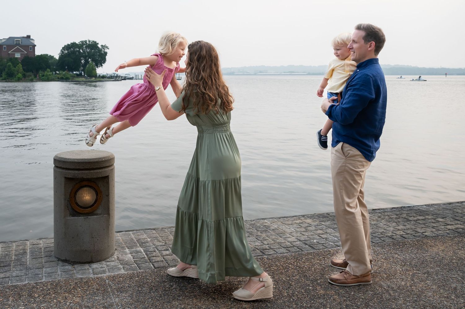 Family Photographer Old Town Alexandria VA