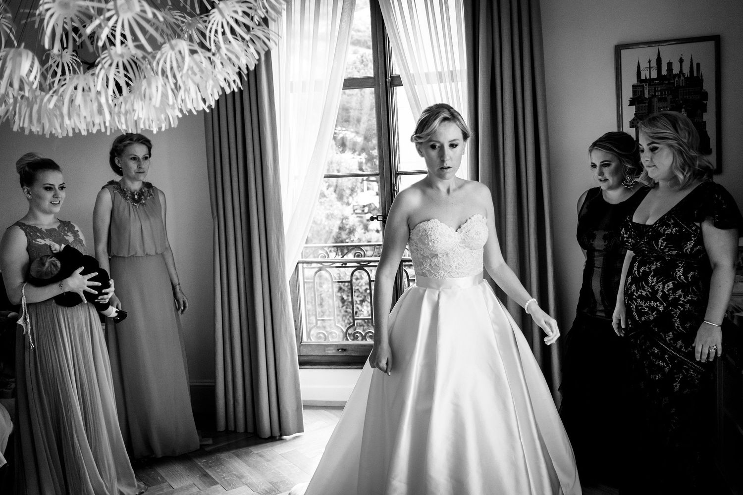 TLOOK photographe de mariage de style documentaire, préparatifs de la mariée