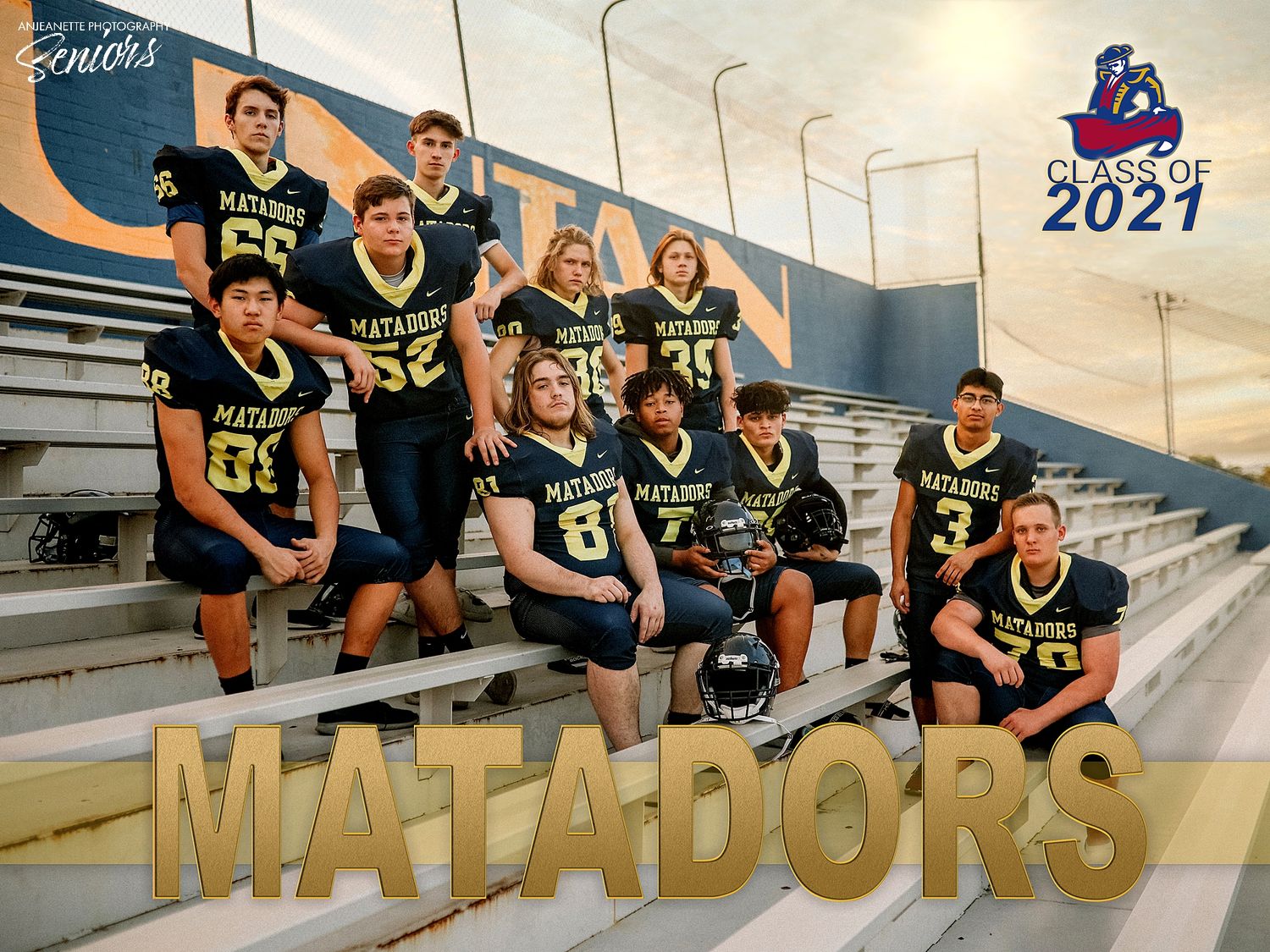 Sports Banner team Pictures Phoenix Arizona by Anjeanette Photography Graduation High School Seniors AZ