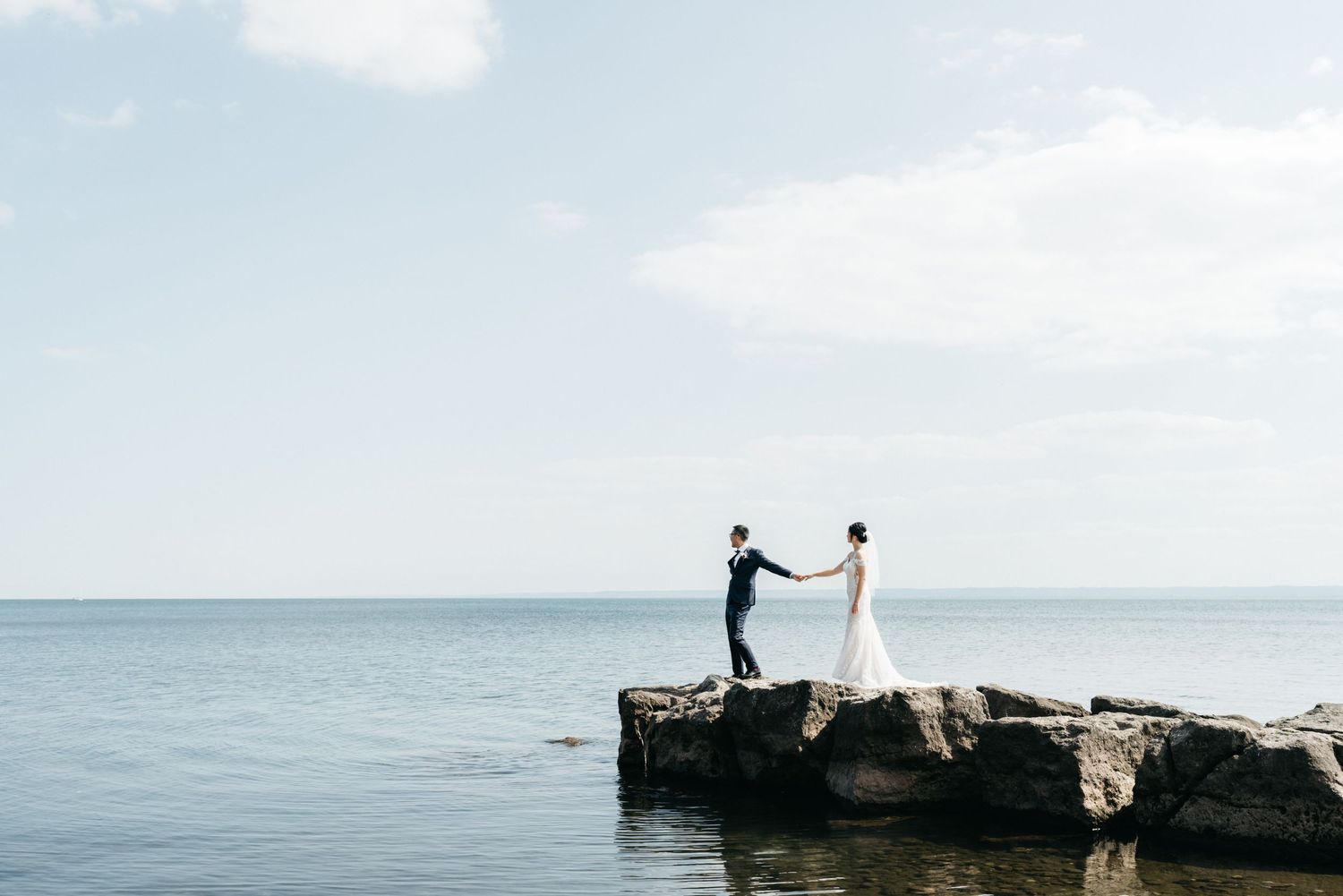Bridal couple portrait, Jenny & Albert's wedding at Paletta Mansion Burlington, Lakeshore, Lake Ontario