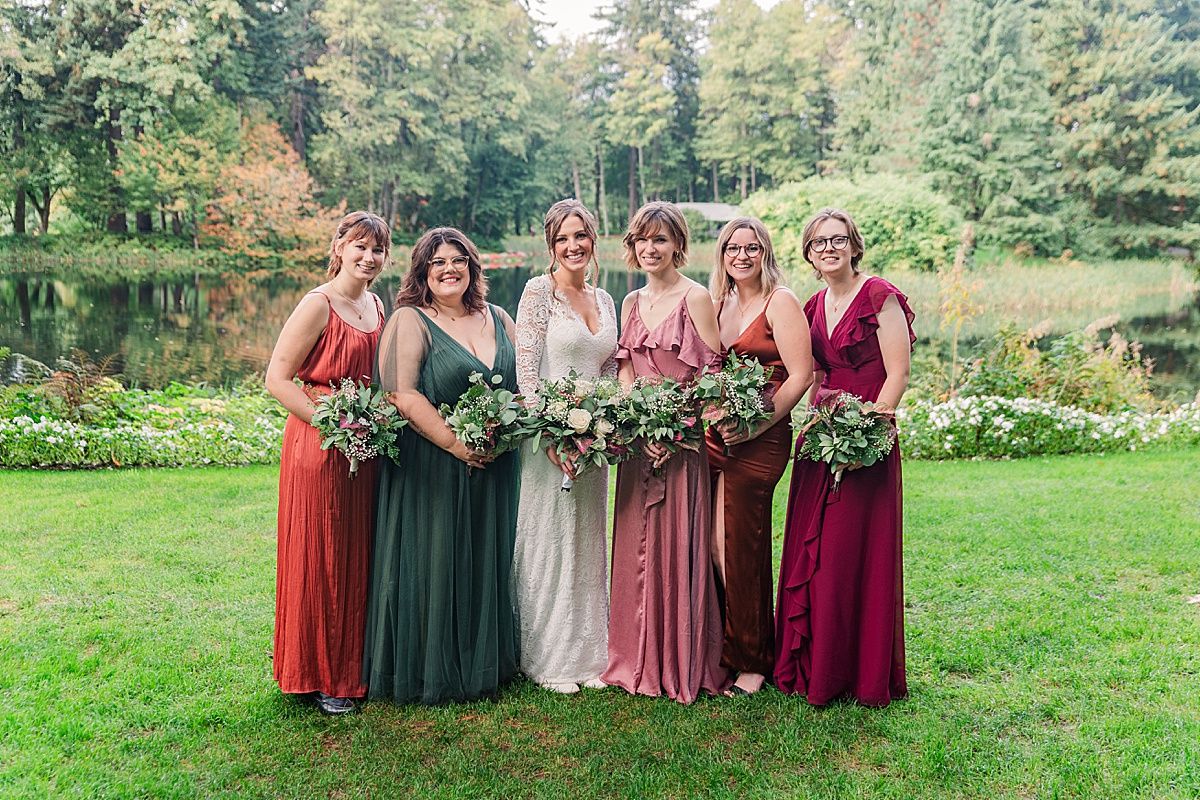 Wedding photography of bride and bridesmaids at Bridal Veil Lakes Venue