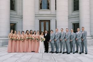 Large bridal party with over 12 people at the Capitol Building. Classic and film-inspired wedding photography in Madison, Wisconsin.