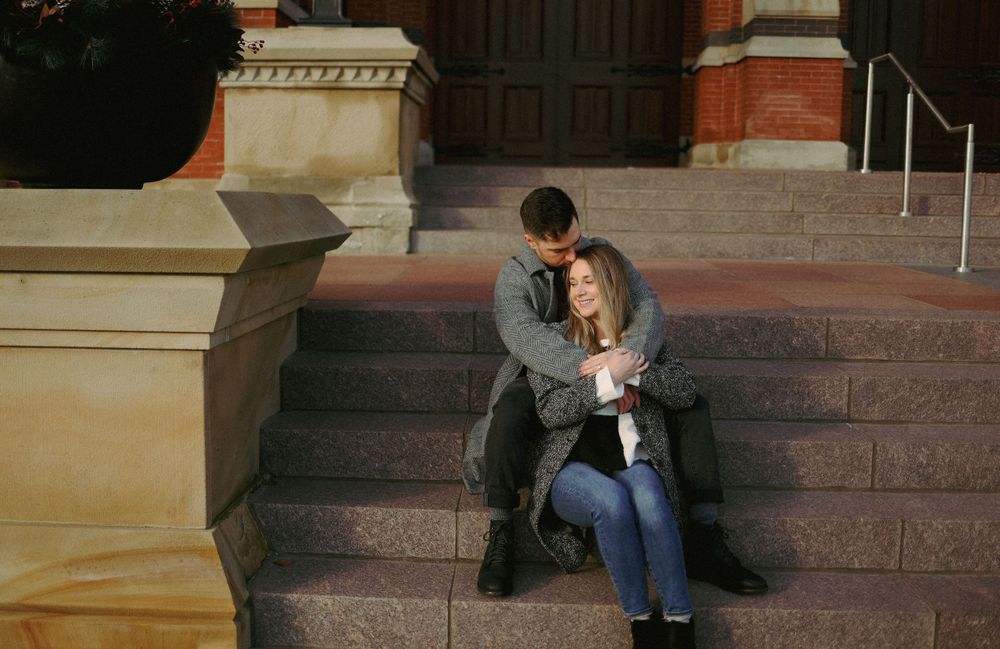 CITY ENGAGEMENT SESSION | ENGAGEMENT PHOTOGRAPHER IN CINCINNATI, OHIO