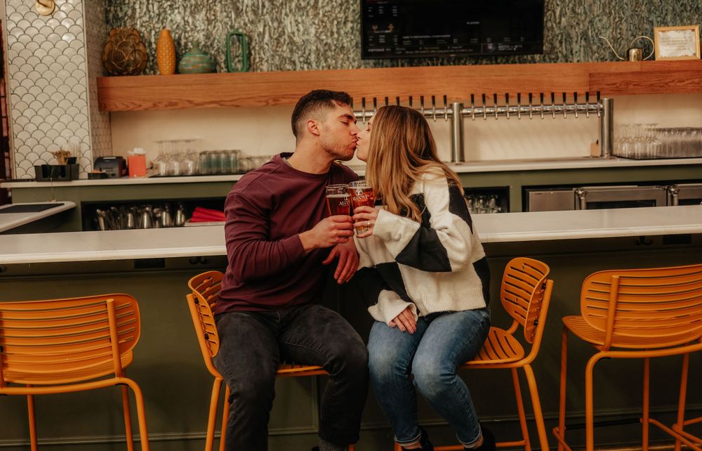 CITY ENGAGEMENT SESSION | ENGAGEMENT PHOTOGRAPHER IN CINCINNATI, OHIO