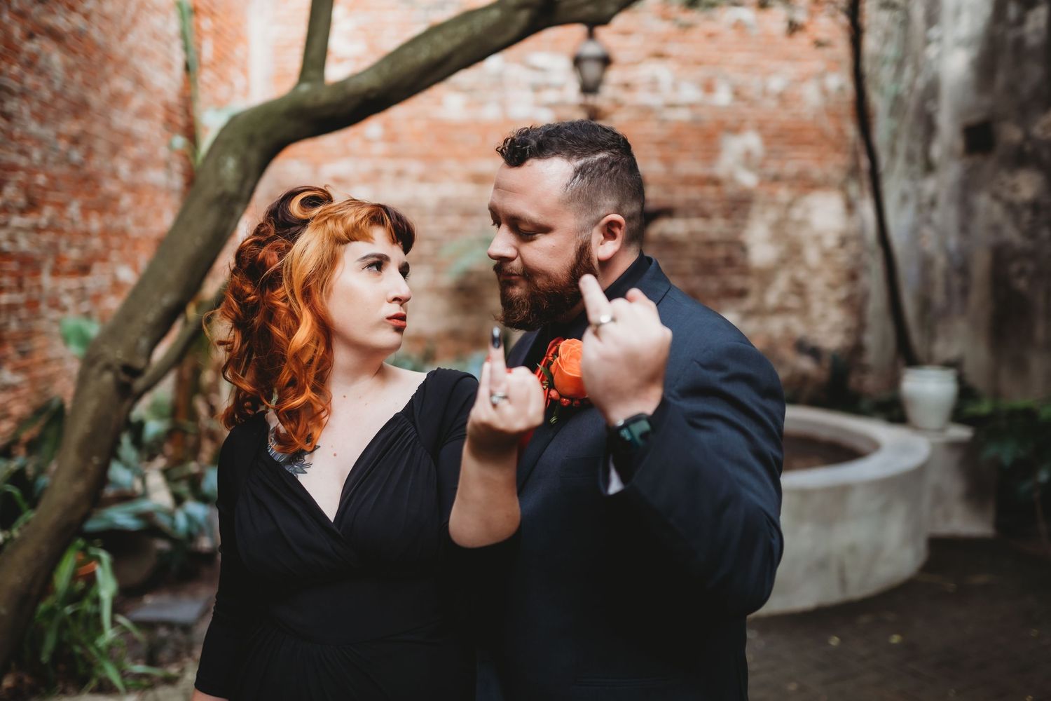 Pharmacy Museum, New Orleans, intimate ceremony, historic venue, French Quarter, details, couples portraits