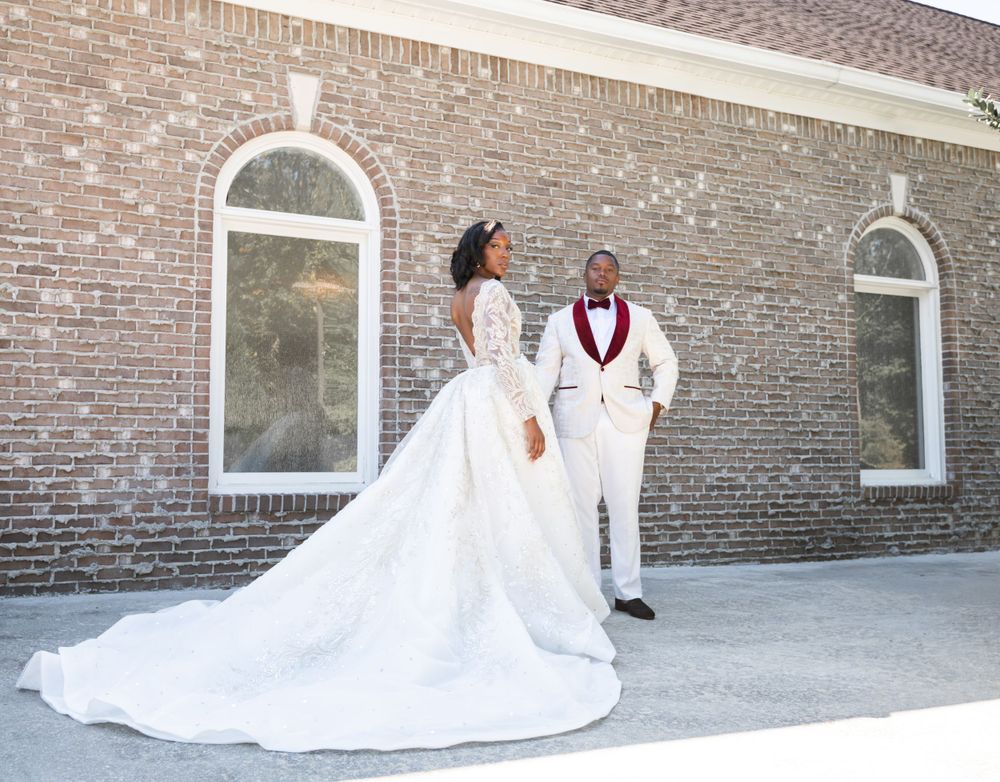 Luxury Bride and Groom
