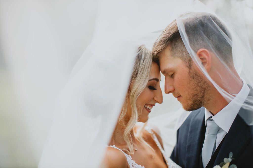 bride and groom portrait Fayetteville ga