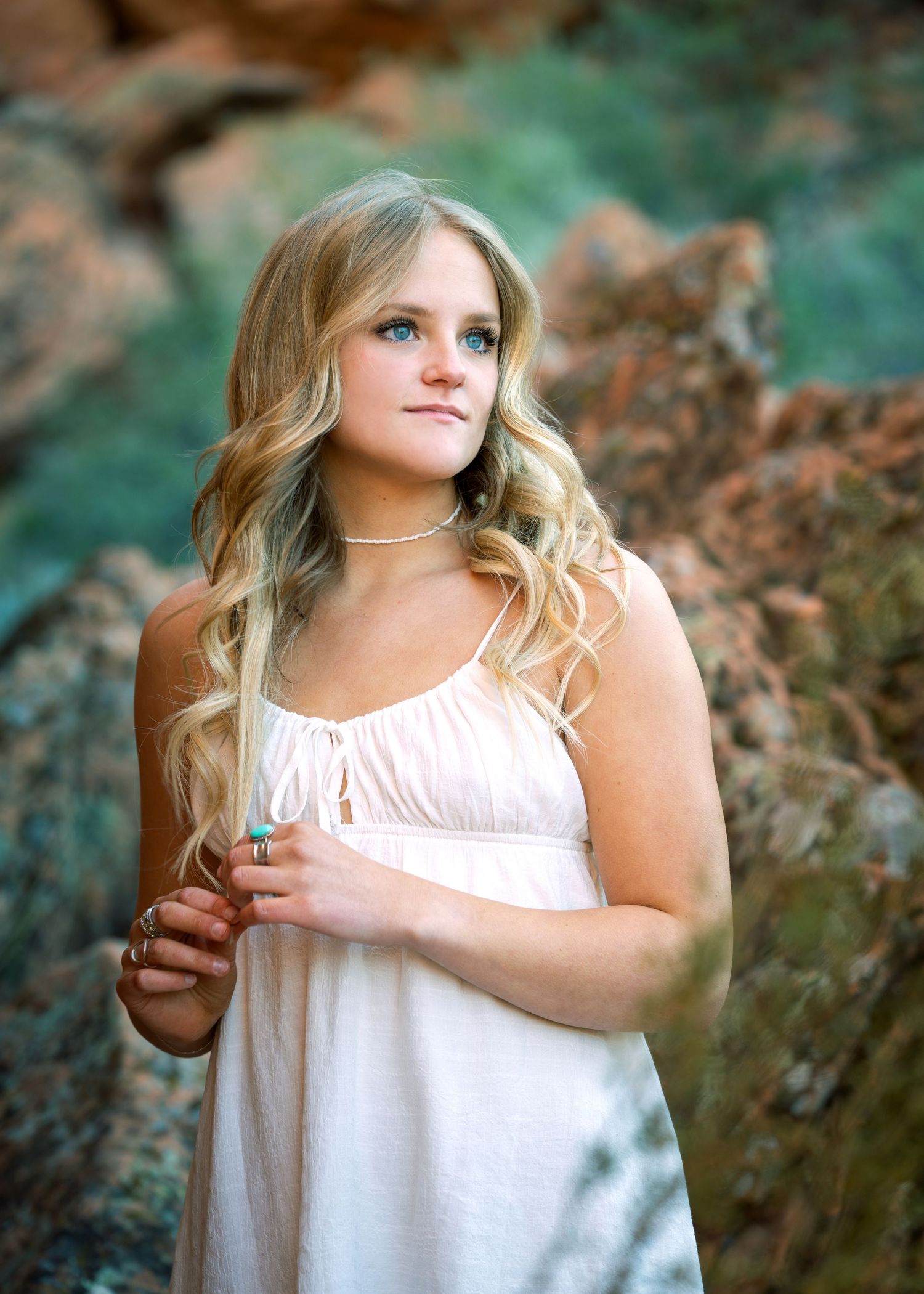 Margie-temme-st-george-photographer-graduation-families-outdoor-professional-best-events-headshots-red-rocks-near-me-grads-corporate-cliffs