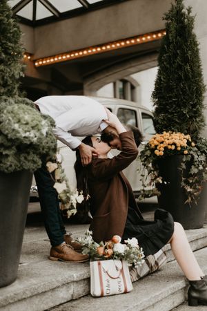 chic downtown ottawa engagement session