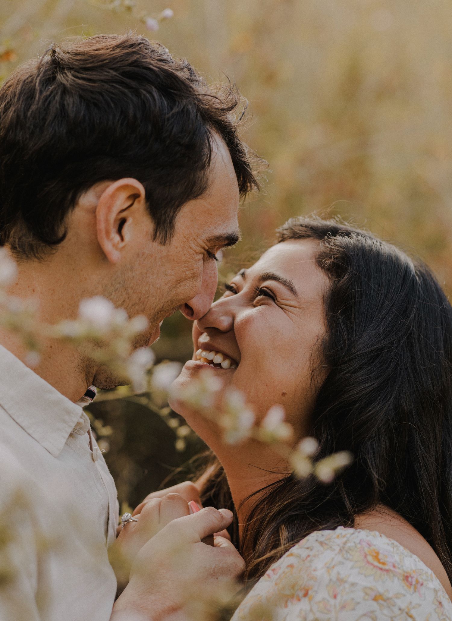 E. Noelle Photography couple photography in the Los Angeles Malibu hills close up intimate shot eskimo kissing