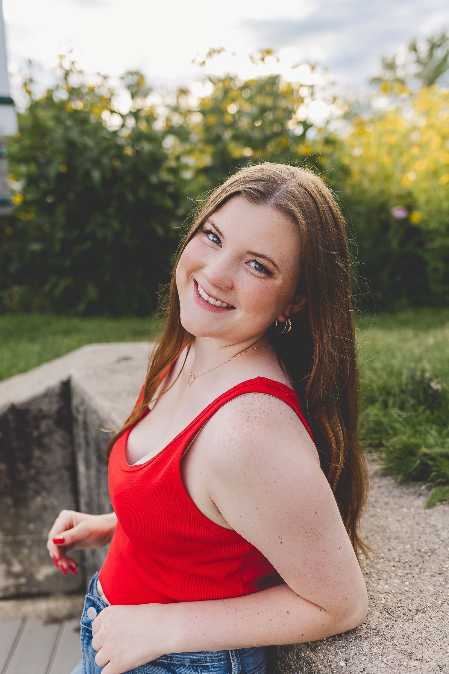 Senior pictures Hartland, Pewaukee, Waukesha, Hartland, Oconomowoc, Wales, WI