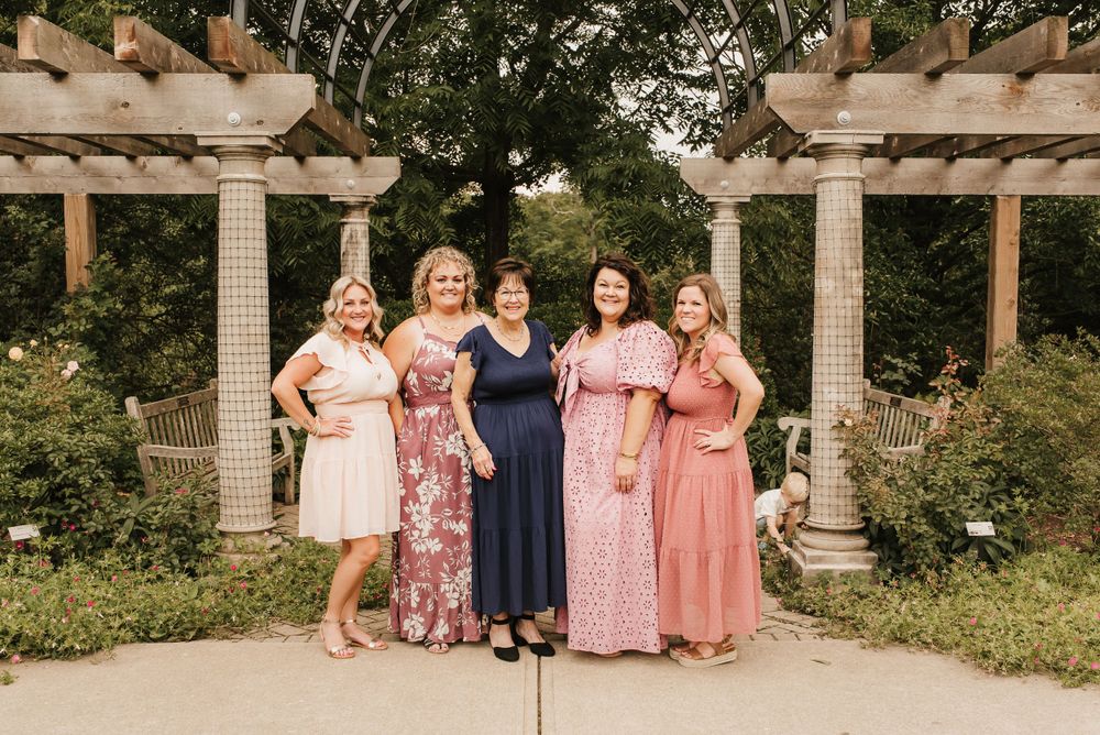 extended family photo session in cincinnati