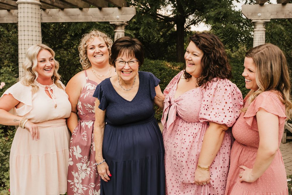 extended family photo session in cincinnati