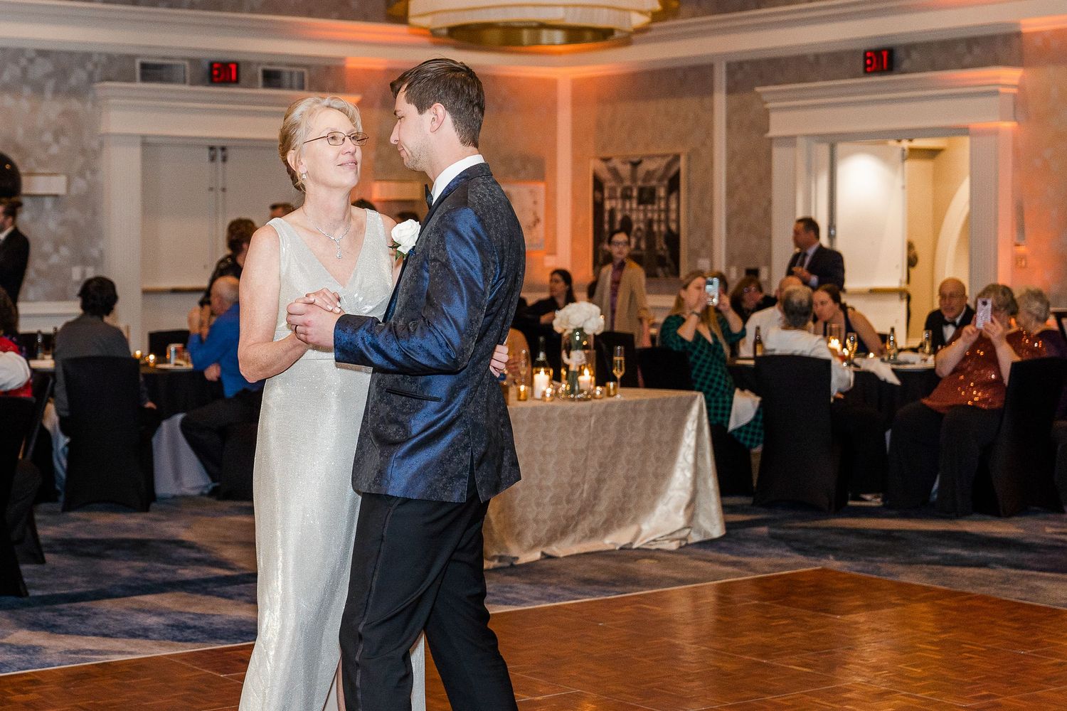 bride and groom just married wedding day milwaukee saint kate arts hotel wedding photographer racine photographer MKE