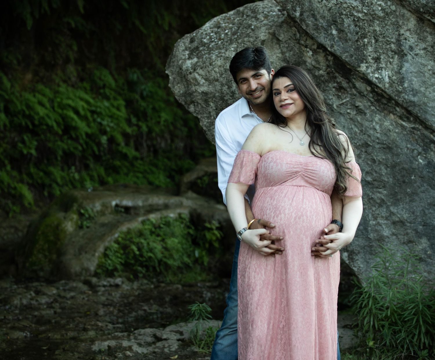 Austin, Texas | Nisa Momin Photographer | Maternity Photographer
