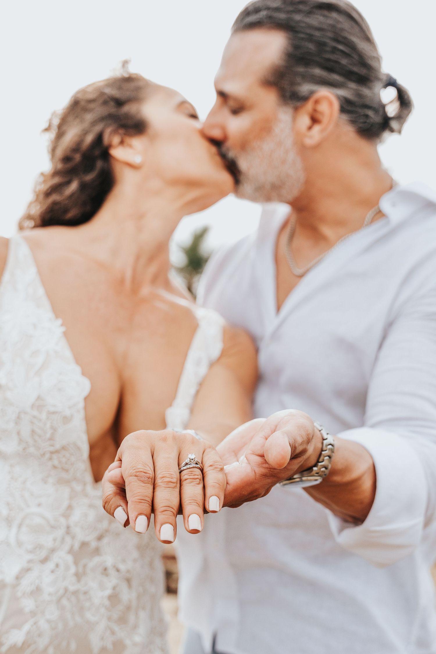 Erika & Edgardos detail