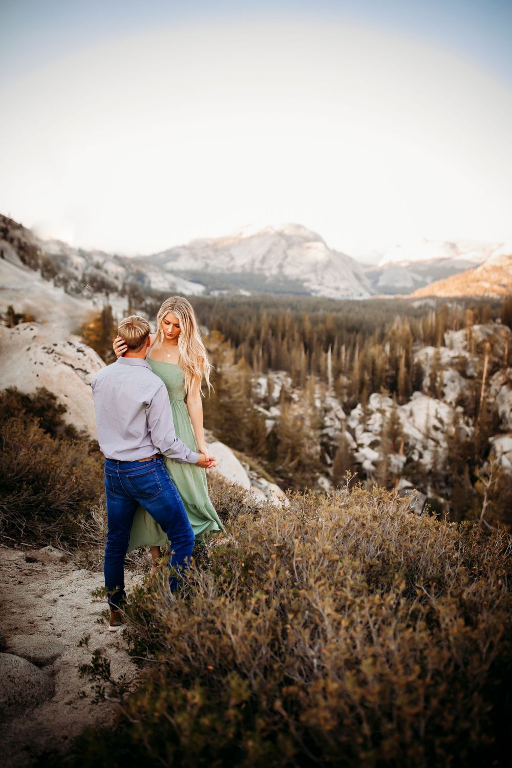engagement photographer