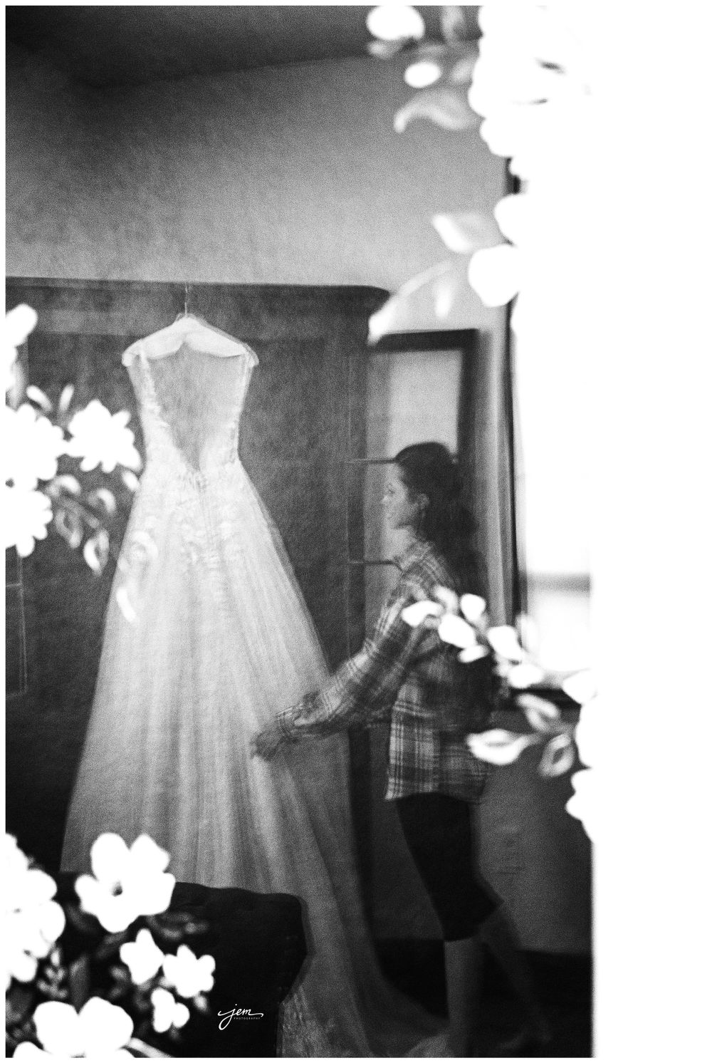 Professional Nazareth Hall Wedding Photographer Grand Rapids Ohio