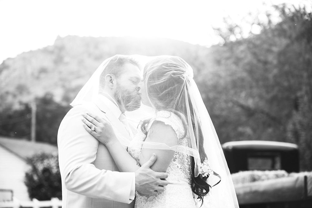 Springville Central Valley california barn wedding
