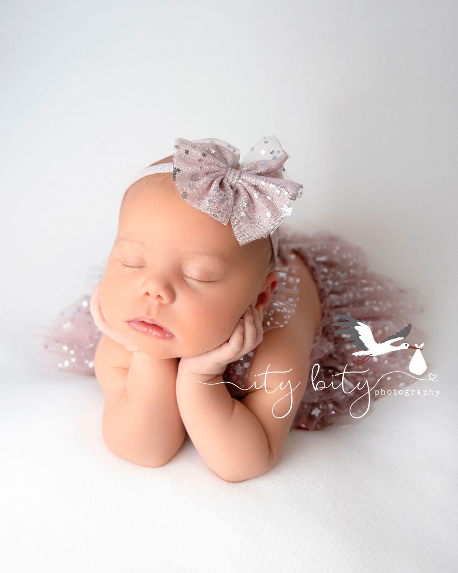 Avon Newborn & Family Photographer Baby Harper Froggy