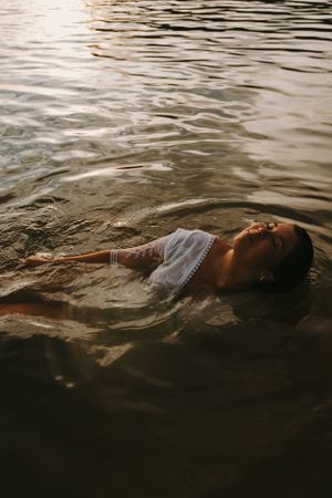 Lake McMurtry Senior Photos