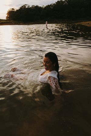Lake McMurtry Senior Photos