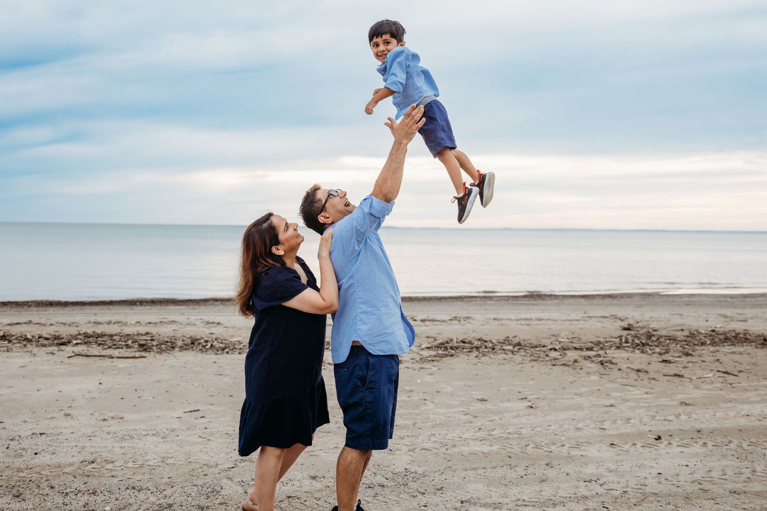 family session outdoor beach woodland photography buffalo local ny wny east aurora