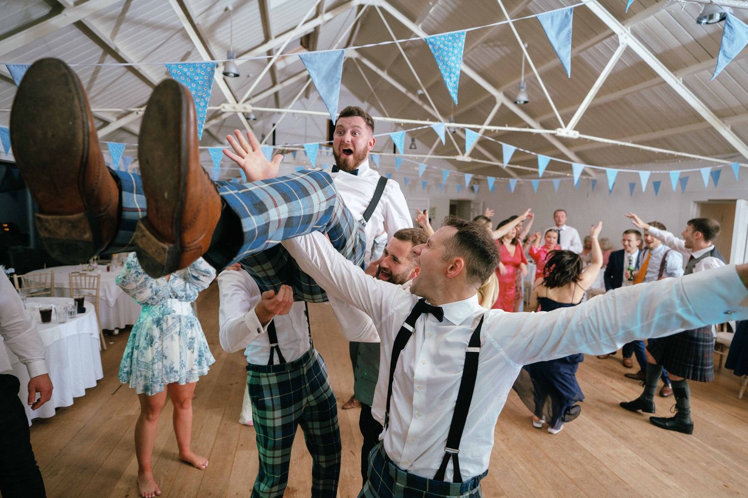 Reportage Wedding Photographer - Unposed Dancefloor Photos