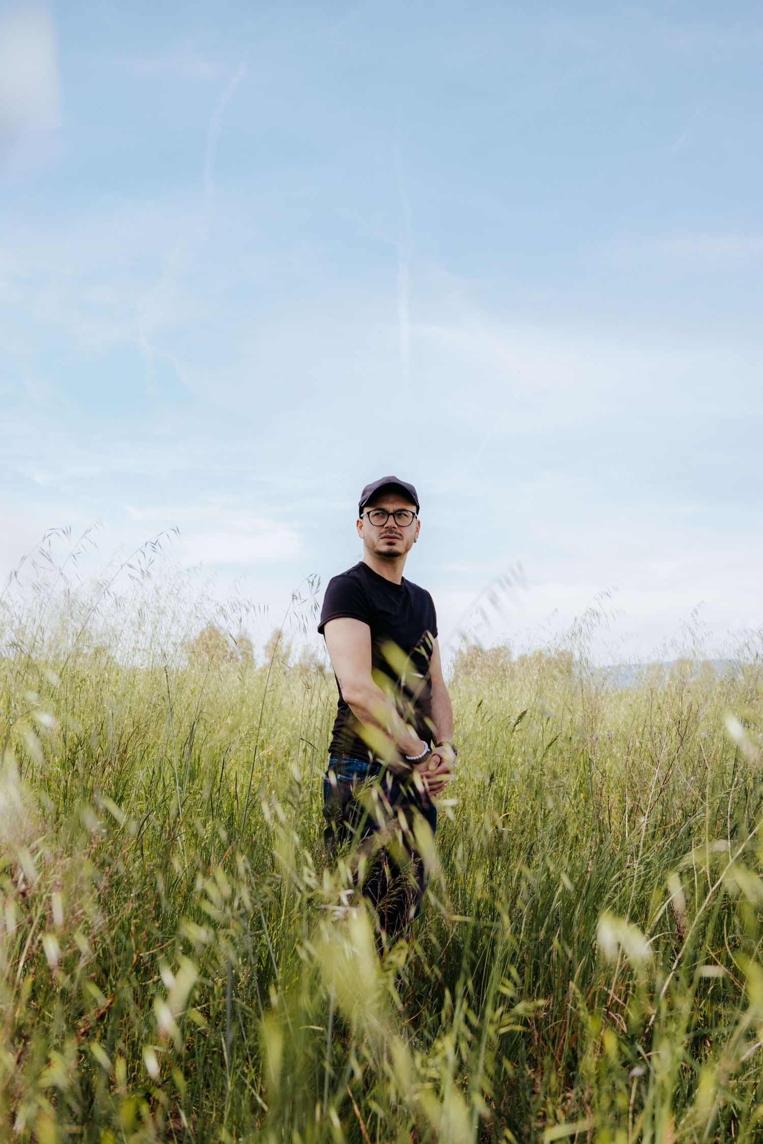 ritratto artistico di personal brand per life coach e content creator Giacomo Lucarini in Toscana