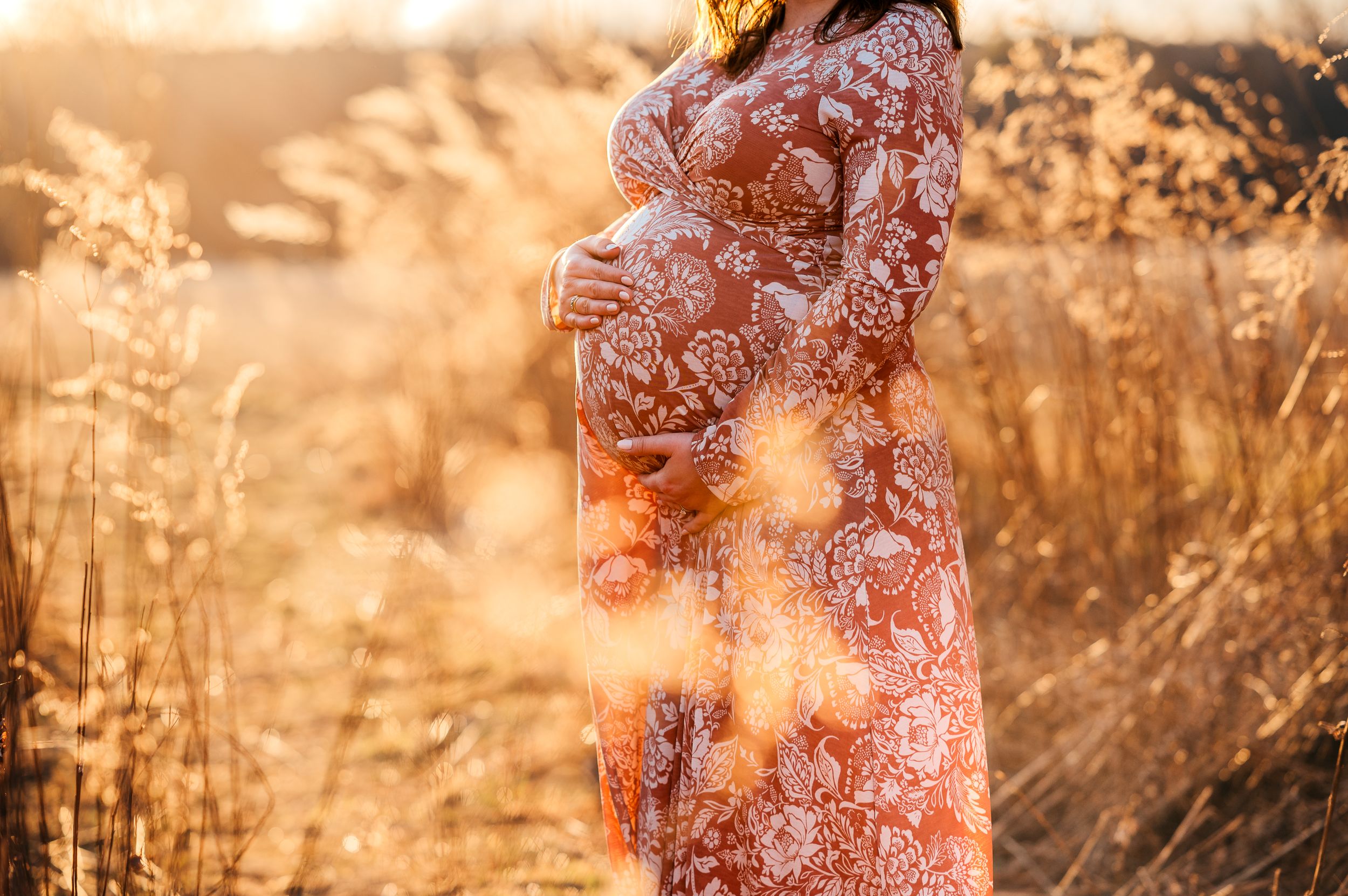 Medfield maternity photographer, Natick family photographer