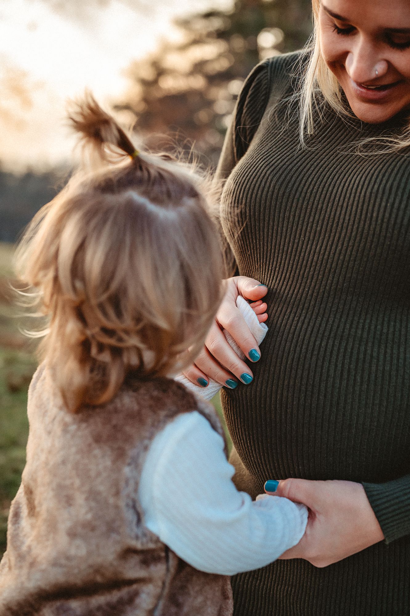 Massachusetts maternity photographer
