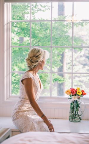 Bride, beautiful shot at sunset Meredith NH