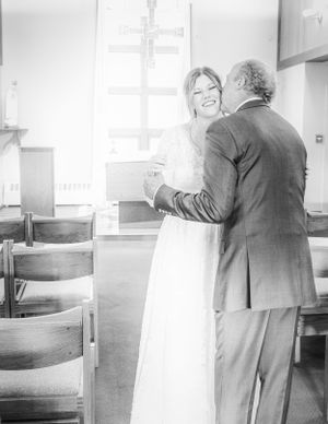Father and daughter first look in Portland Maine