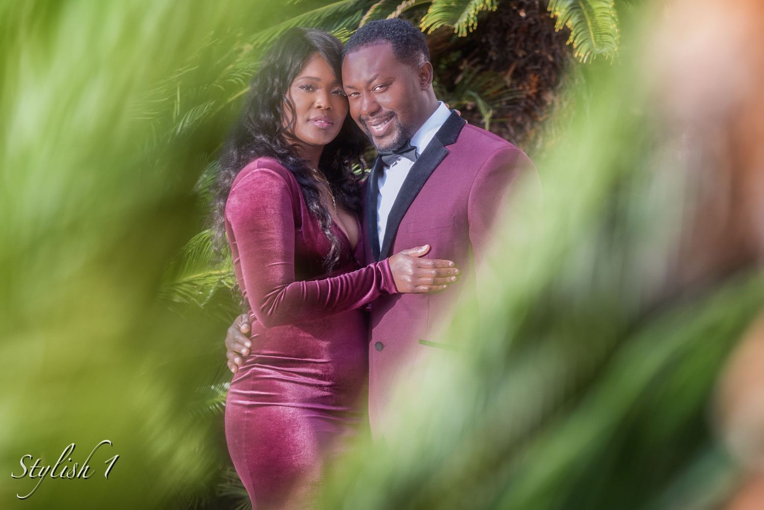 Engagement Session of beautyful couples in Balboa Park  right in the heart of San Diego