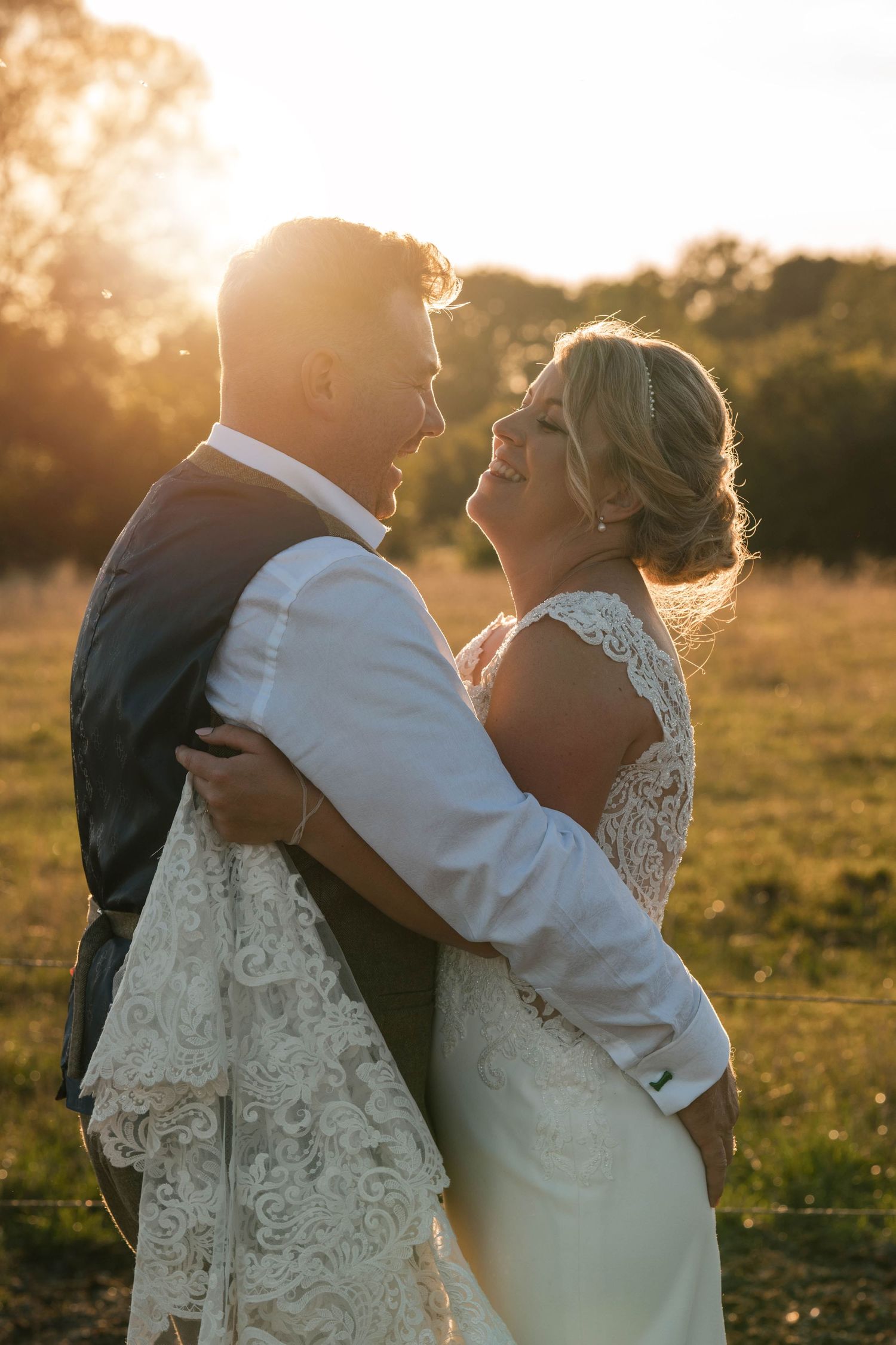 Zara Davis Wedding Photography Wiltshire Herefordshire Somerset Gloucestershire Swindon Bristol Bath