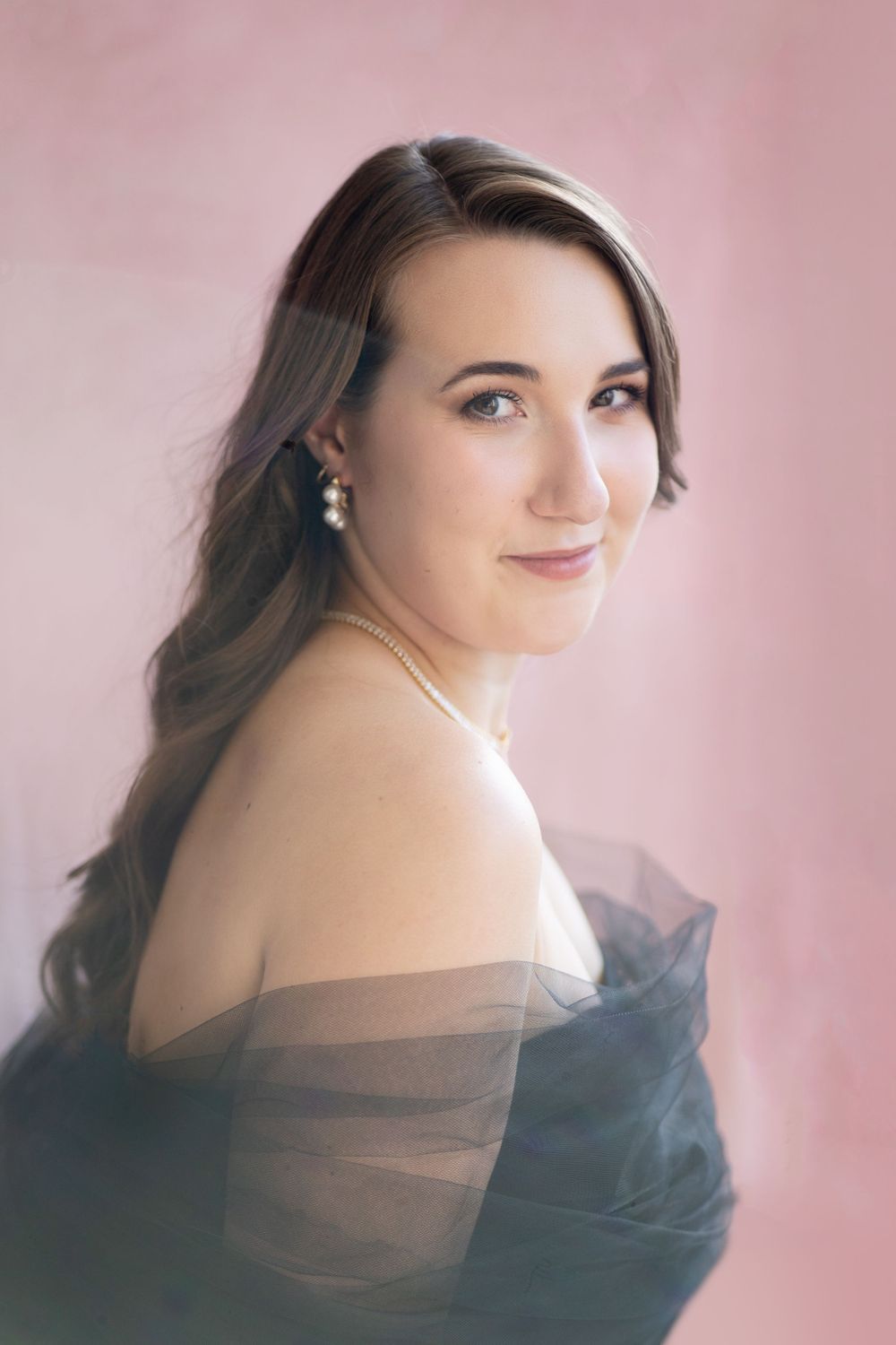 Opera soprano headshot by Kendra Irene