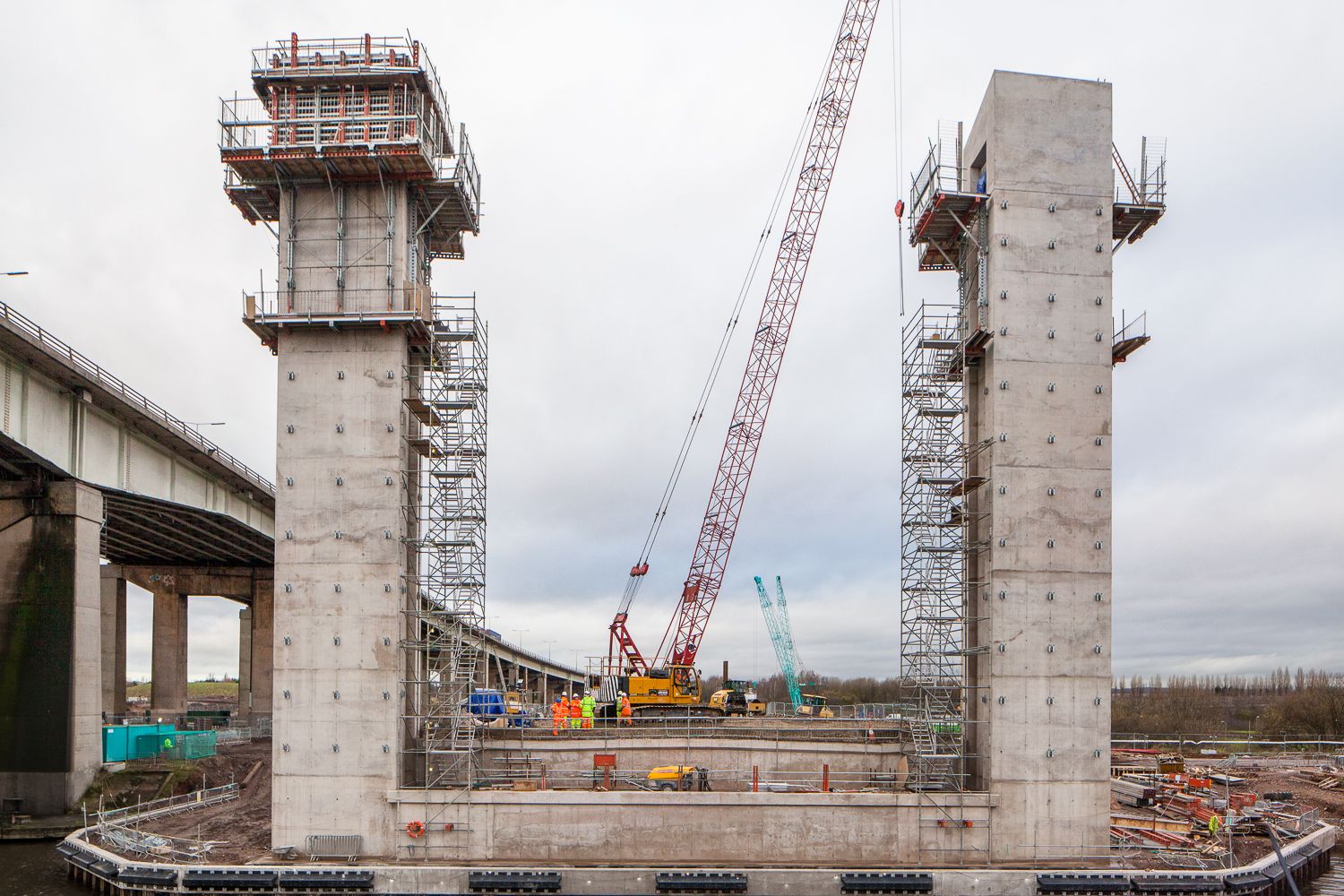 Construction photograph of Barton Lift Bridge construction