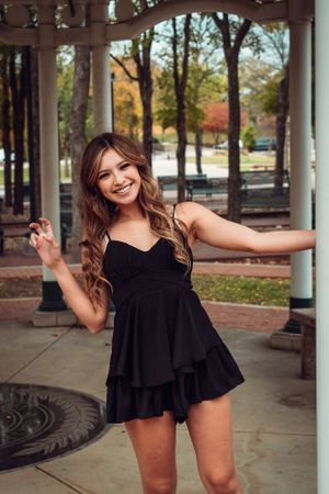 UNT Grad Portrait, taken by award-winning photographer Eric Aaberg Photography.