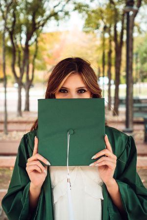 UNT Grad Portrait, taken by award-winning photographer Eric Aaberg Photography.