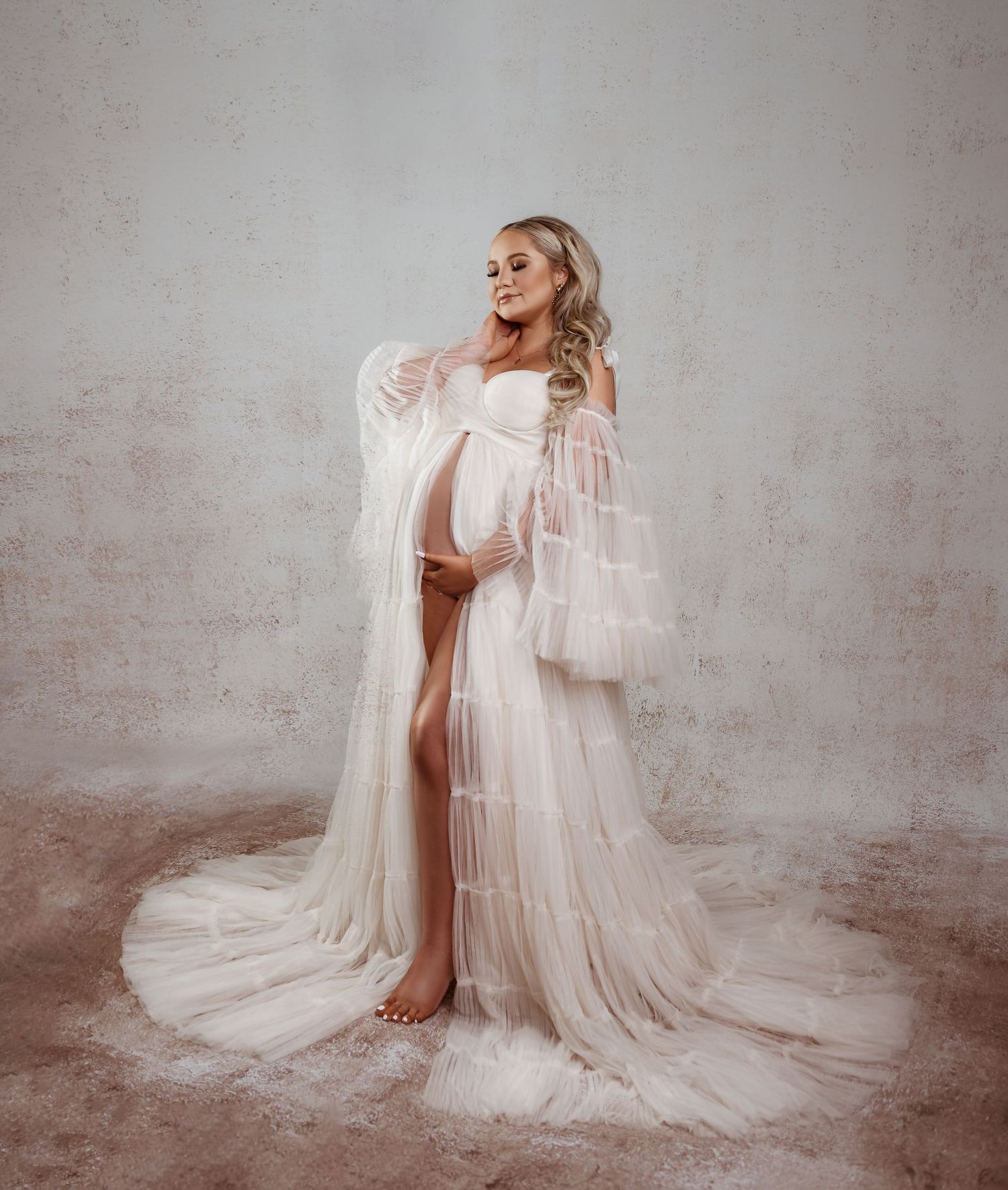 Georgetown TX Maternity Photographer, Leander Tx Studio Maternity Photos, Round Rock Tx Maternity Photographer