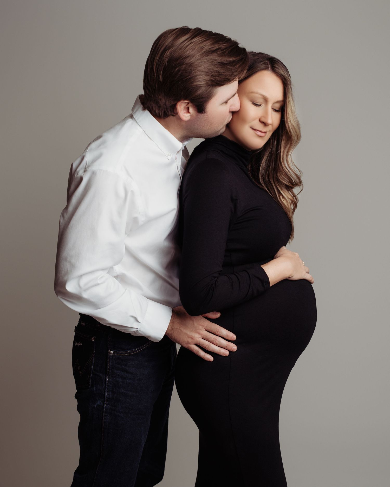 Georgetown TX Maternity Photographer, Leander Tx Studio Maternity Photos, Austin Maternity Photographer