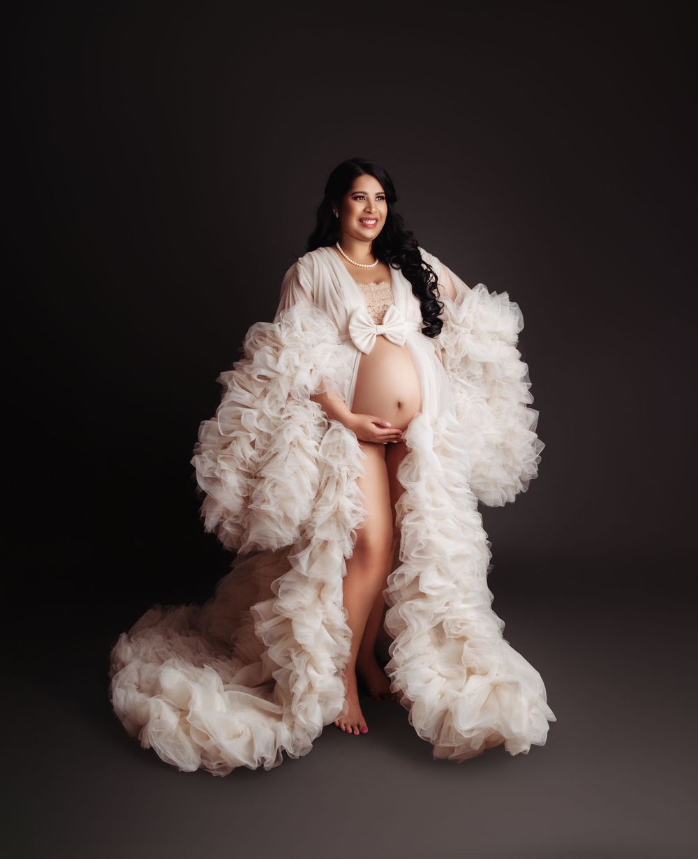 Georgetown TX Maternity Photographer, Cedar Park Tx Studio Maternity Photos, Jarrell Tx Maternity Photographer