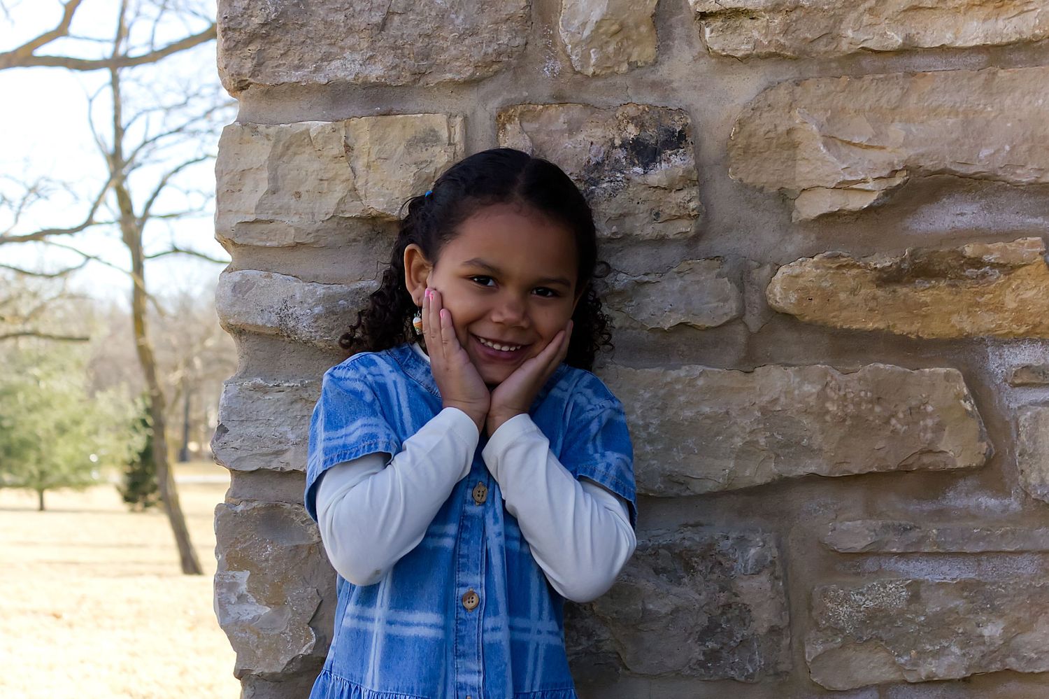Childrens Spring photos Fort Zumwalt Park O'Fallon Cindee Miller Give It A Shot Photography St Louis family photographer