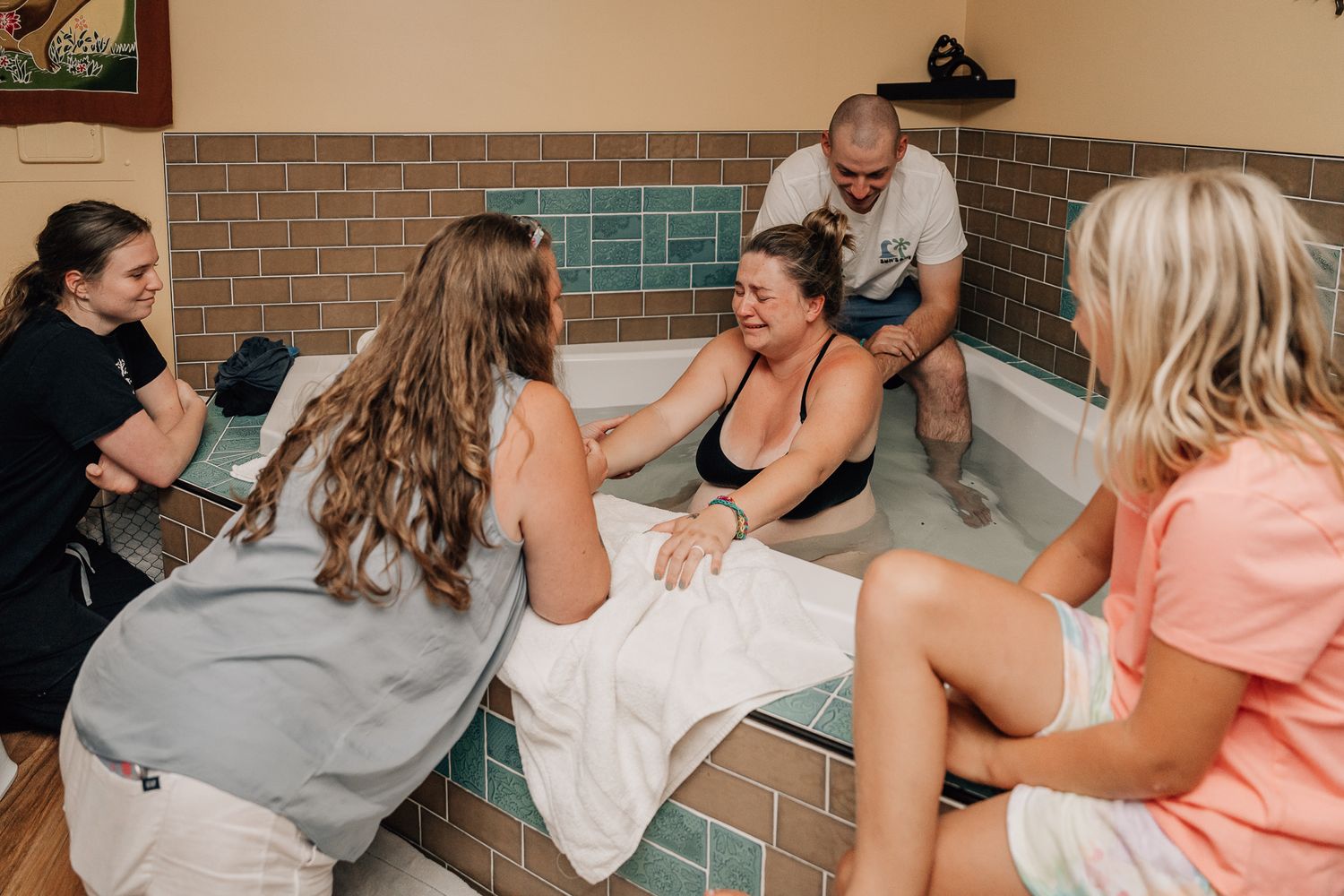 doula and birth photographer near me in northern Virginia