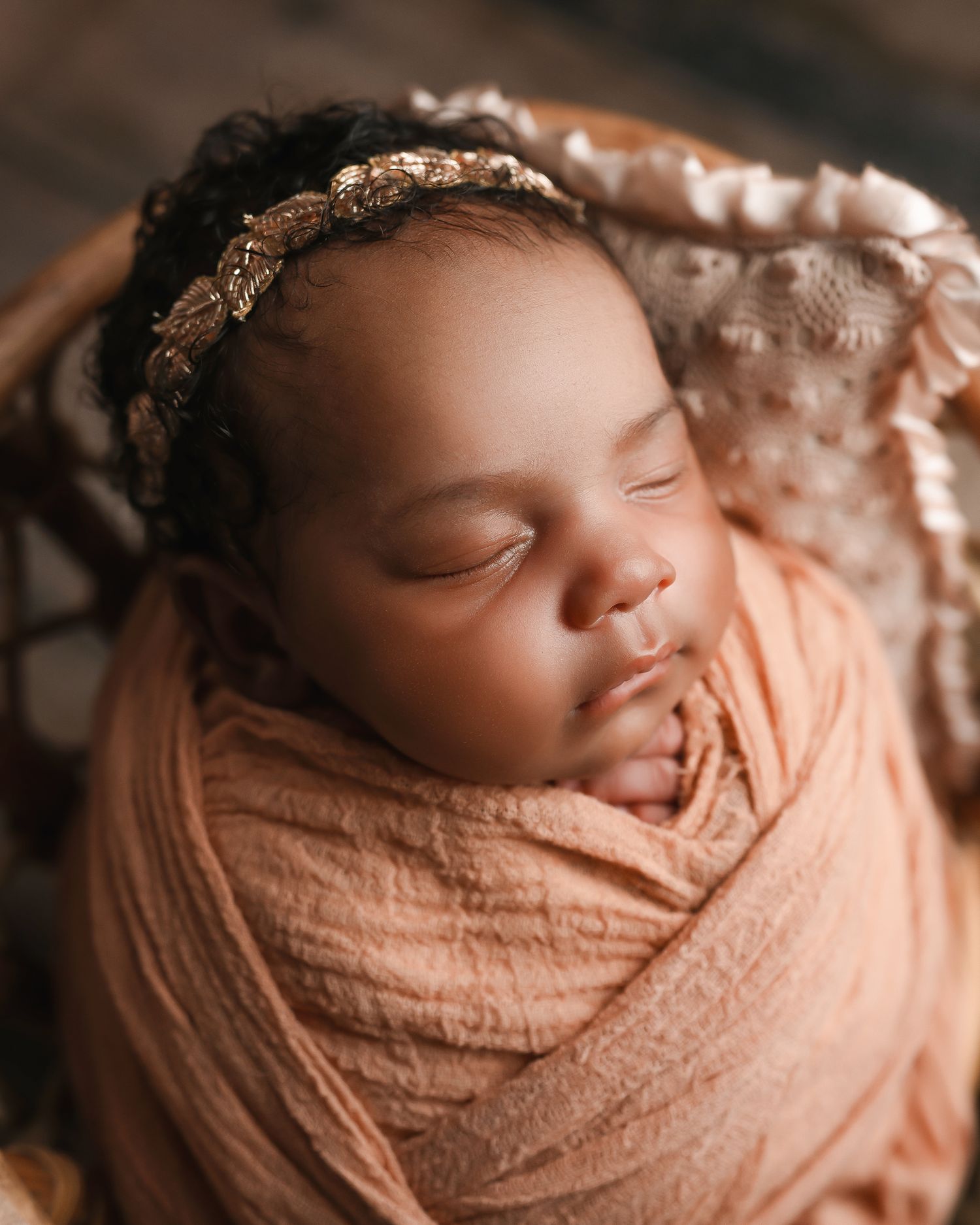 Newborn photography studio located in between Atlanta, Georgia and Birmingham, Alabama with full service photo studio.